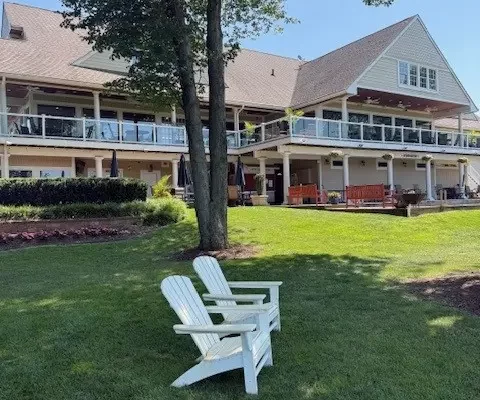 Clubhouse_Exterior_2(1)_optimized