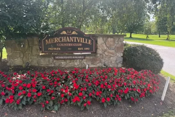 Front Sign with Lot(1)_optimized